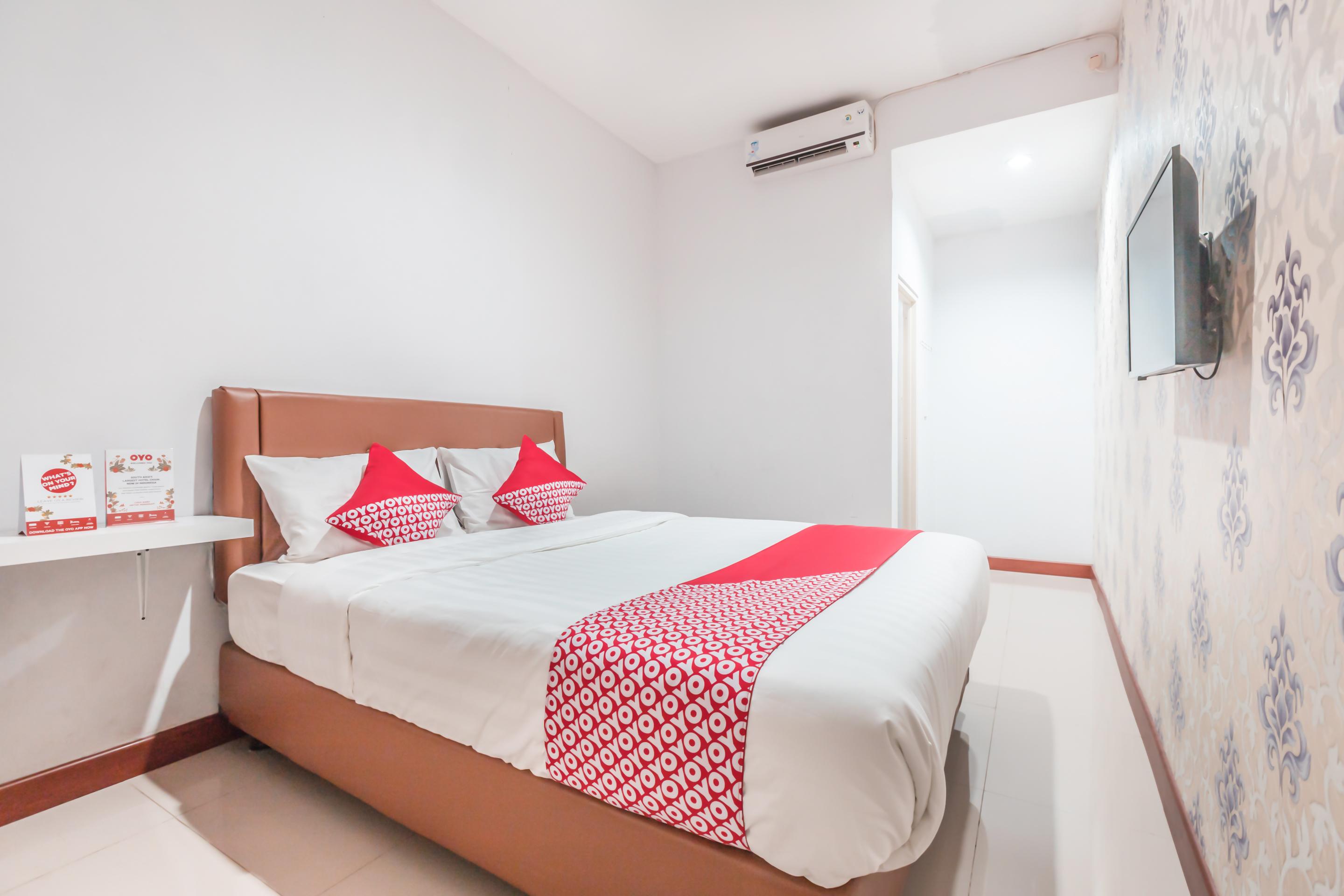 Oyo 1555 Unik Guesthouse Syariah Cakarta Dış mekan fotoğraf