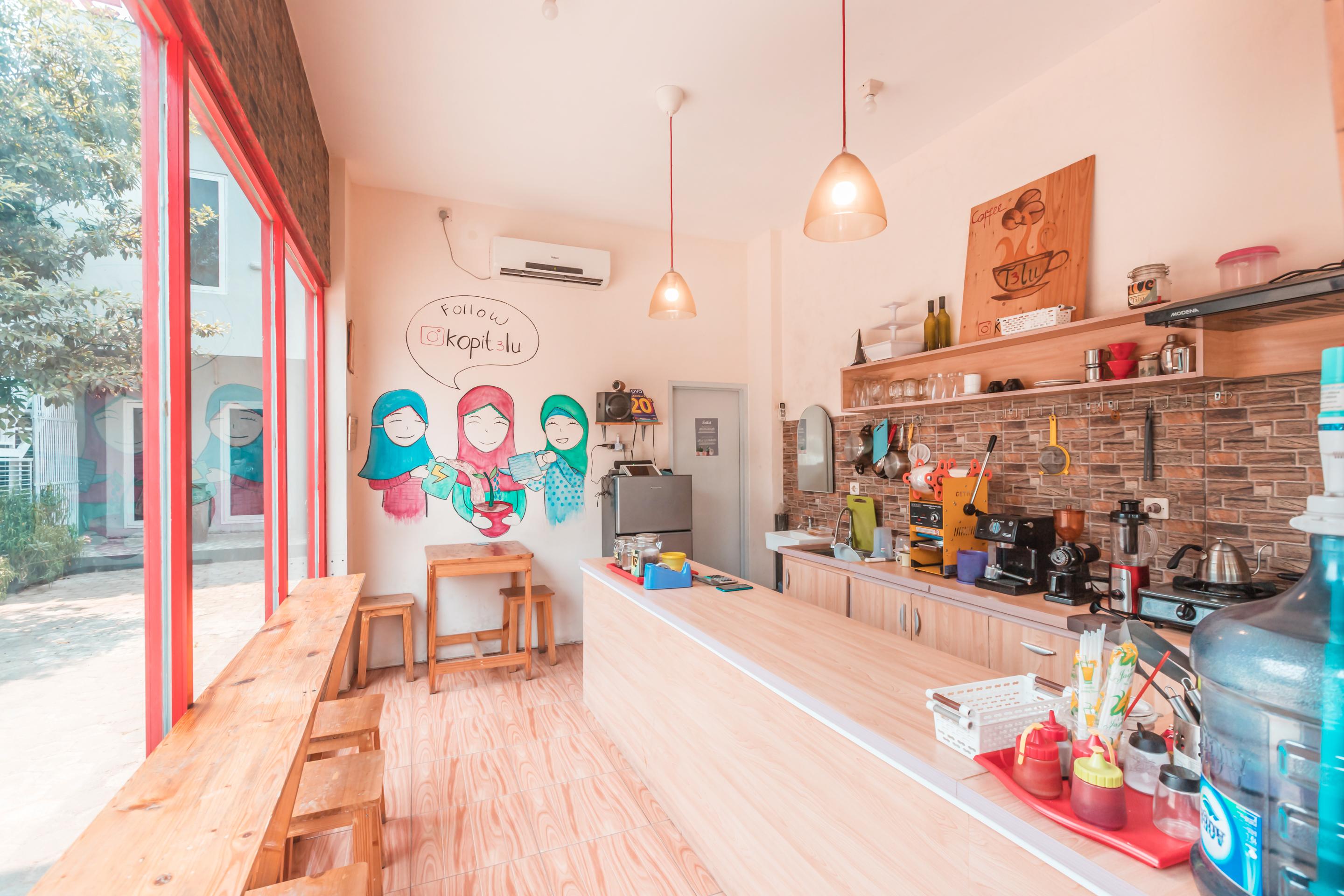 Oyo 1555 Unik Guesthouse Syariah Cakarta Dış mekan fotoğraf